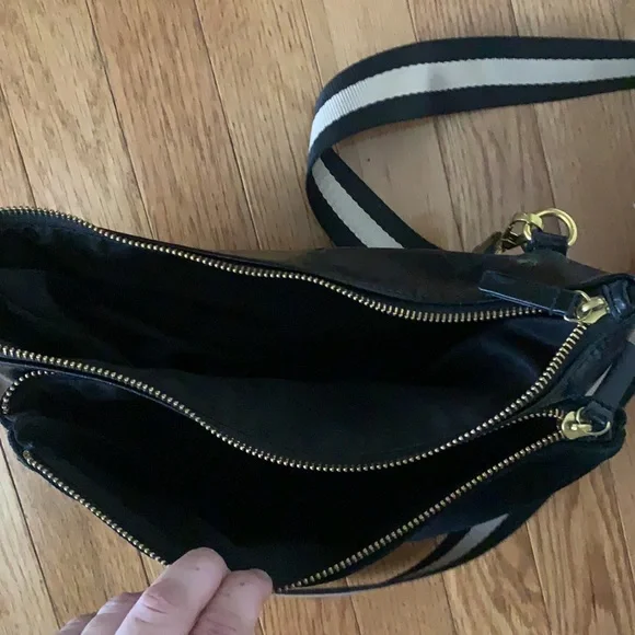 Anthropologie purse. - Picture 5 of 5